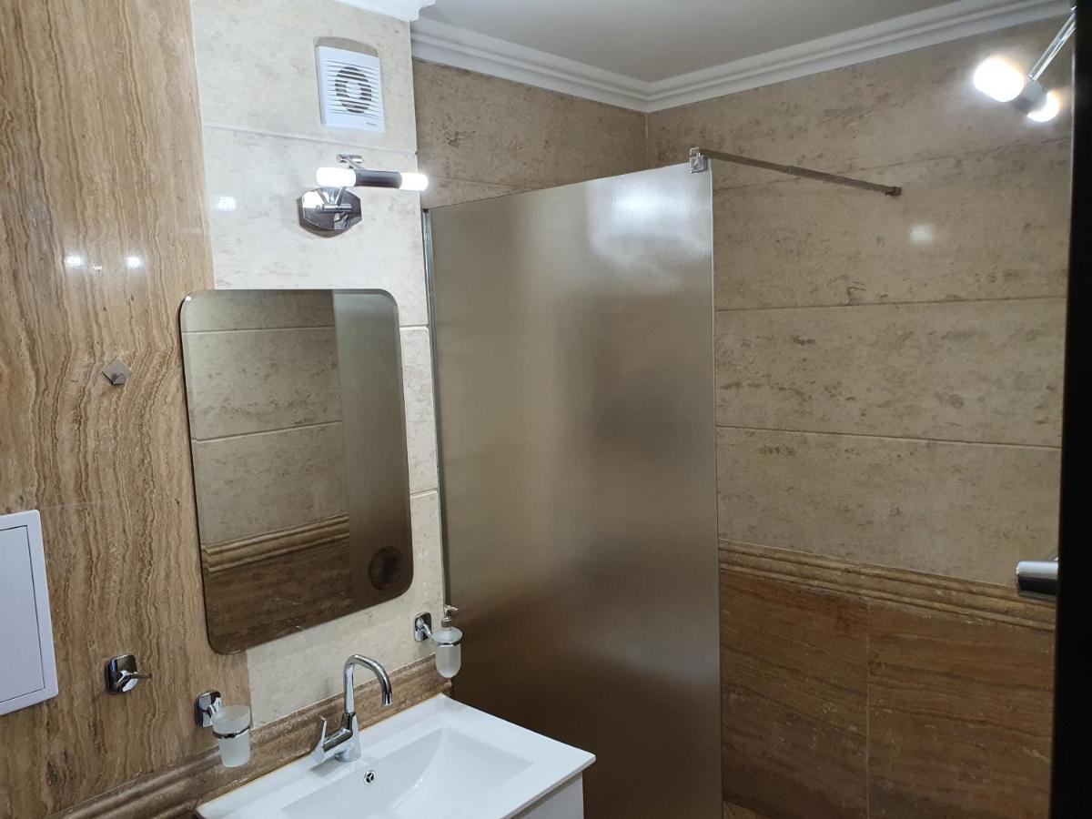 Апартамент За Гости ,,1В-15" Амара Бутик"" Ravda Luaran gambar